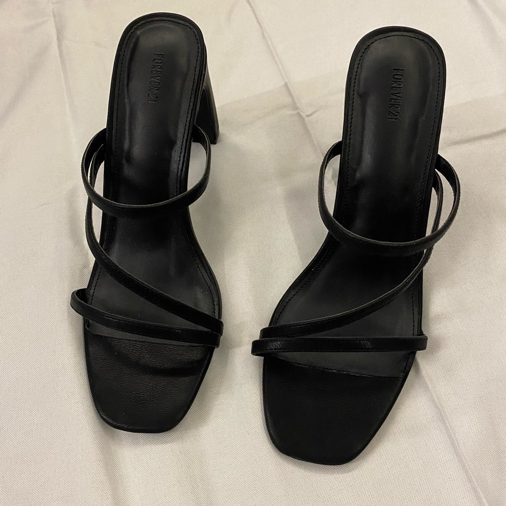 forever 21 strappy kitten heels, size 8.5!!